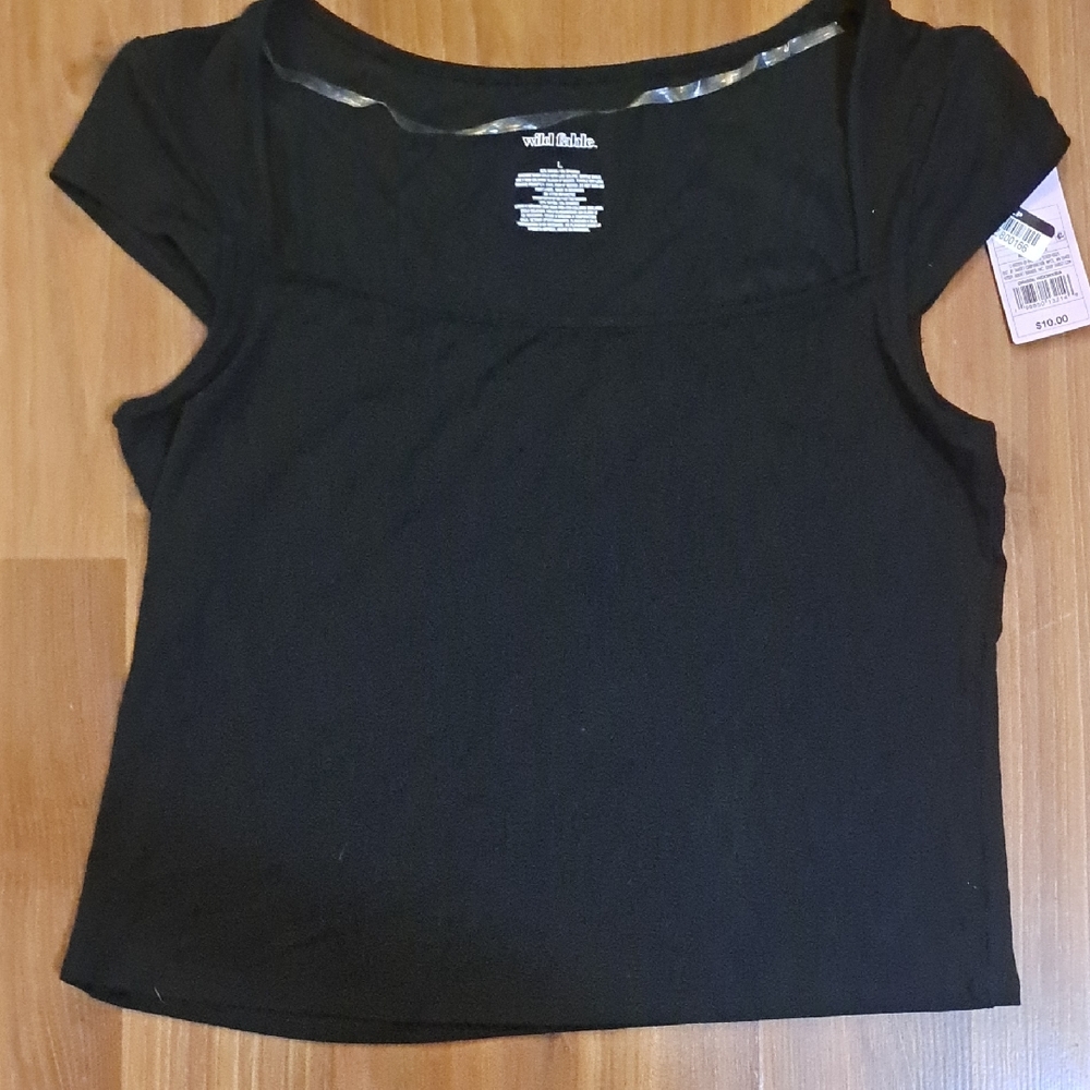 Wild Fable Jet Black Short Sleeve Tee